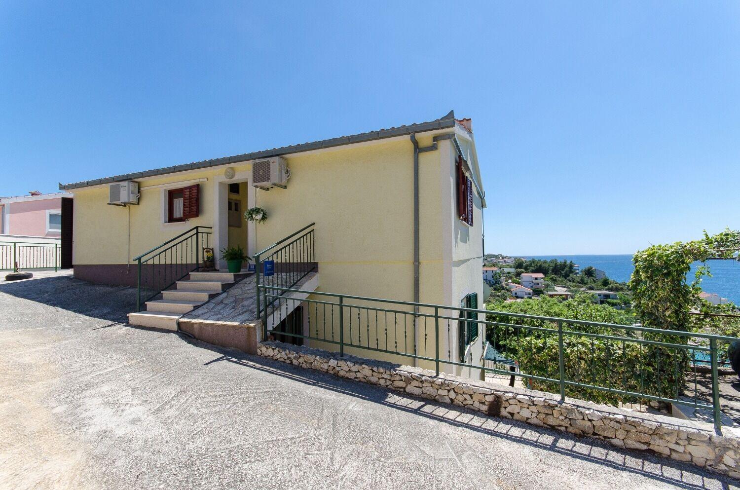 Apartment Bosiljka - By The Sea Sevid
