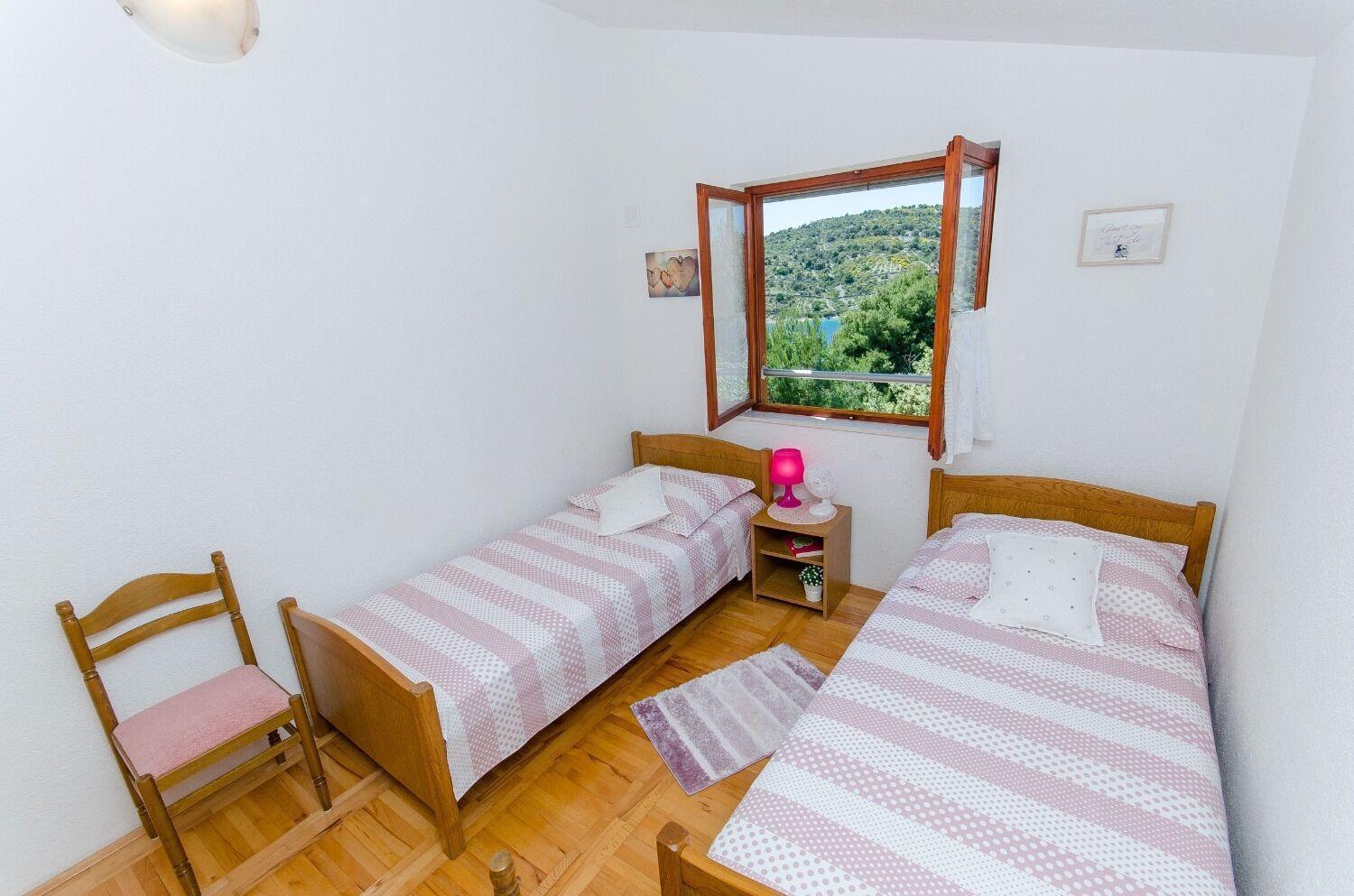 Apartment Bosiljka - By The Sea Sevid