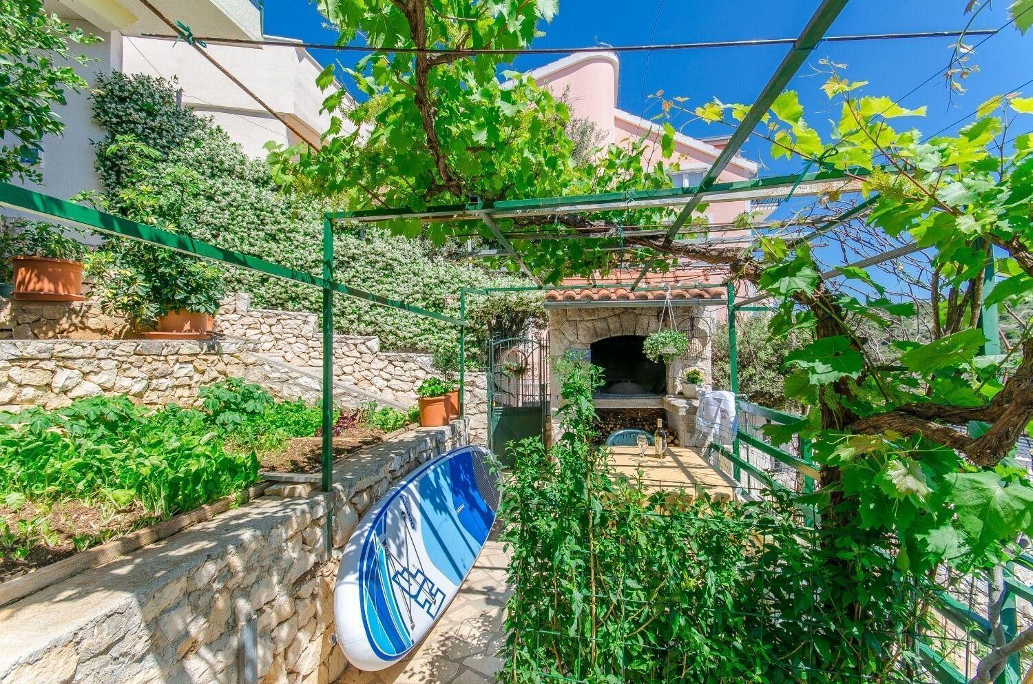 Apartment Bosiljka - By The Sea