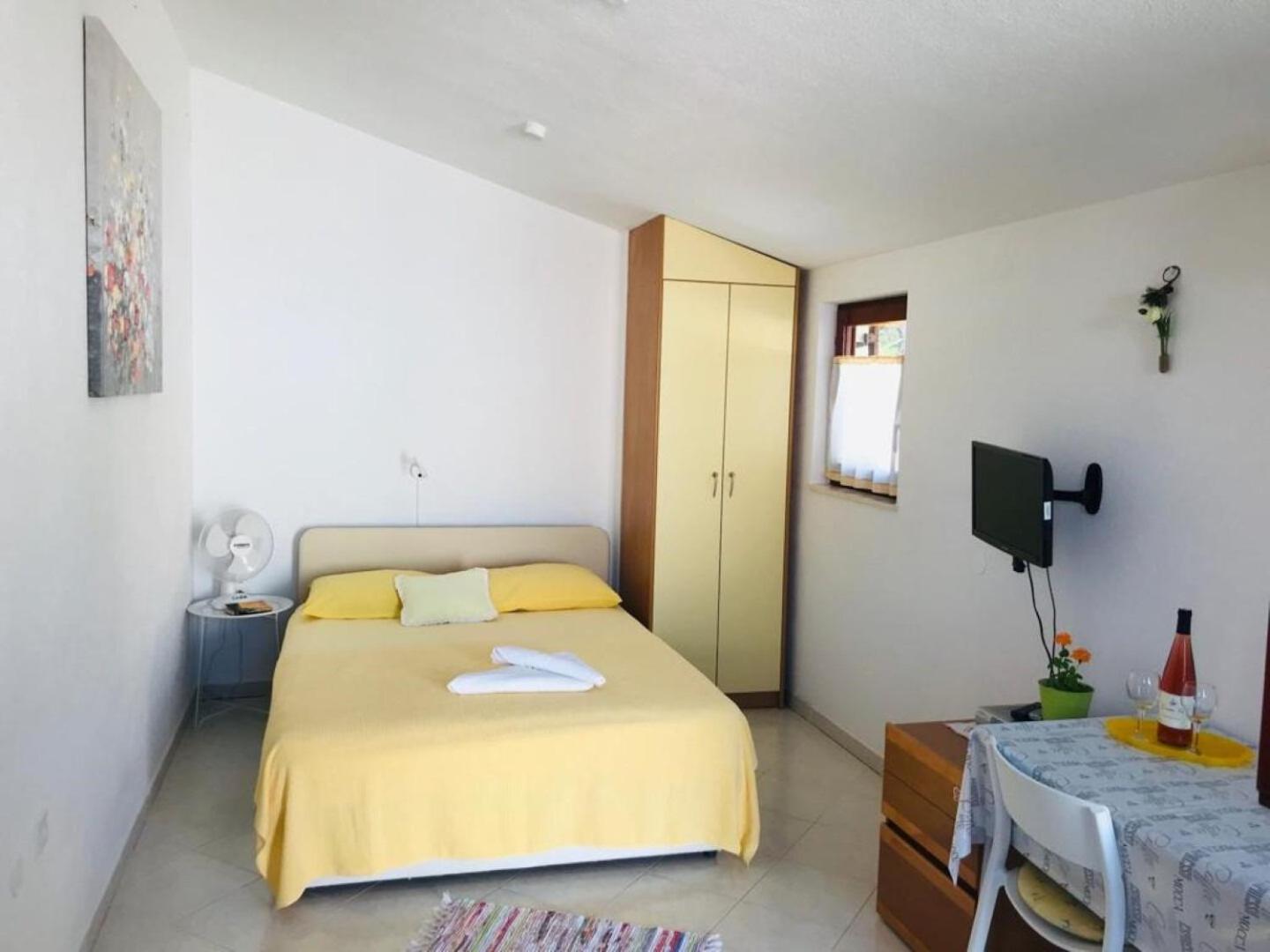 Apartment Bosiljka - By The Sea *